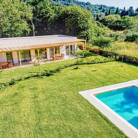 Kumquart Estate- Kumquat Orman Evi