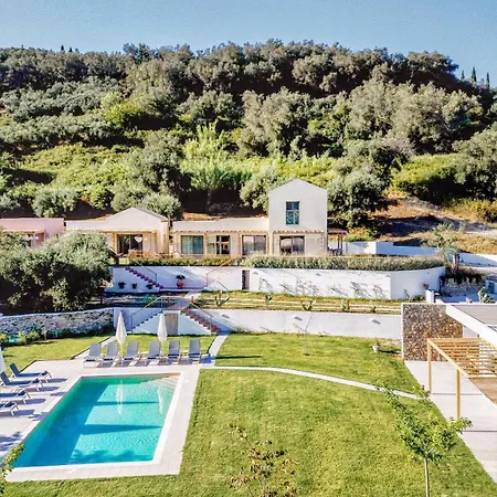 Kumquart Estate- Kumquat Orman Evi Aspiotades