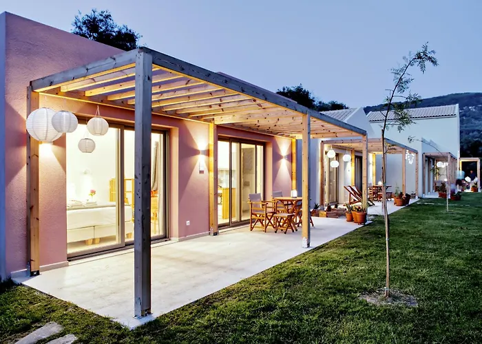 Kumquart Estate- Kumquat Domek letniskowy Aspiotades